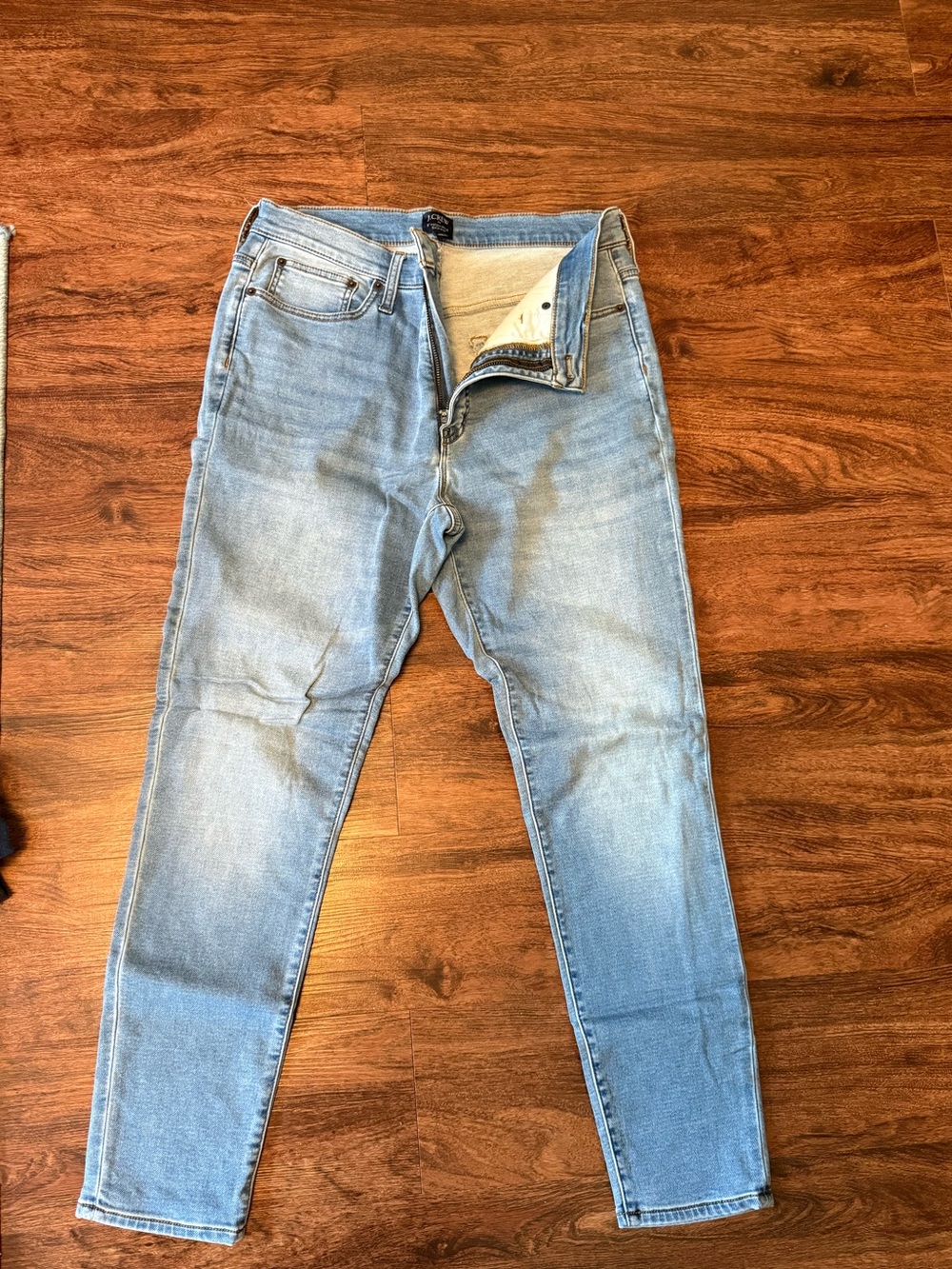 Jcrew 9” high rise skinny jean